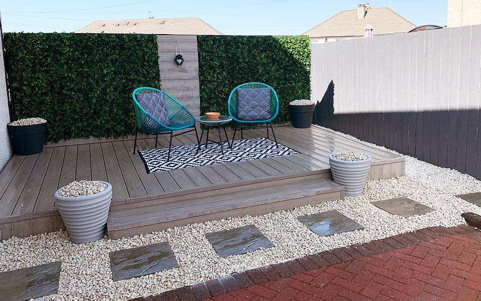 PVC fencing and decking Glasgow, Artificial Fencing Newton Mearns